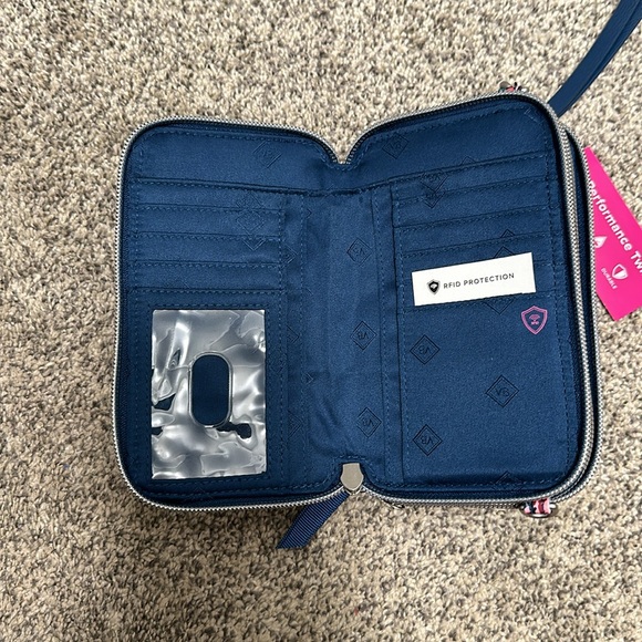 VERA BRADLEY Cabbage Rose Cabernet RFID All In One Crossbody Bag Wallet - Picture 5 of 6